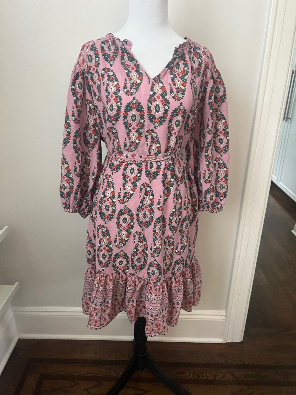 Indie boho cottagecore fairy free-spirited Knox Rose pink floral midi dress